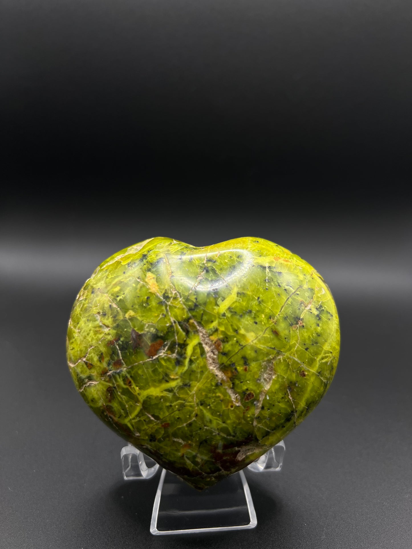 Serpentine Jade Heart Carving