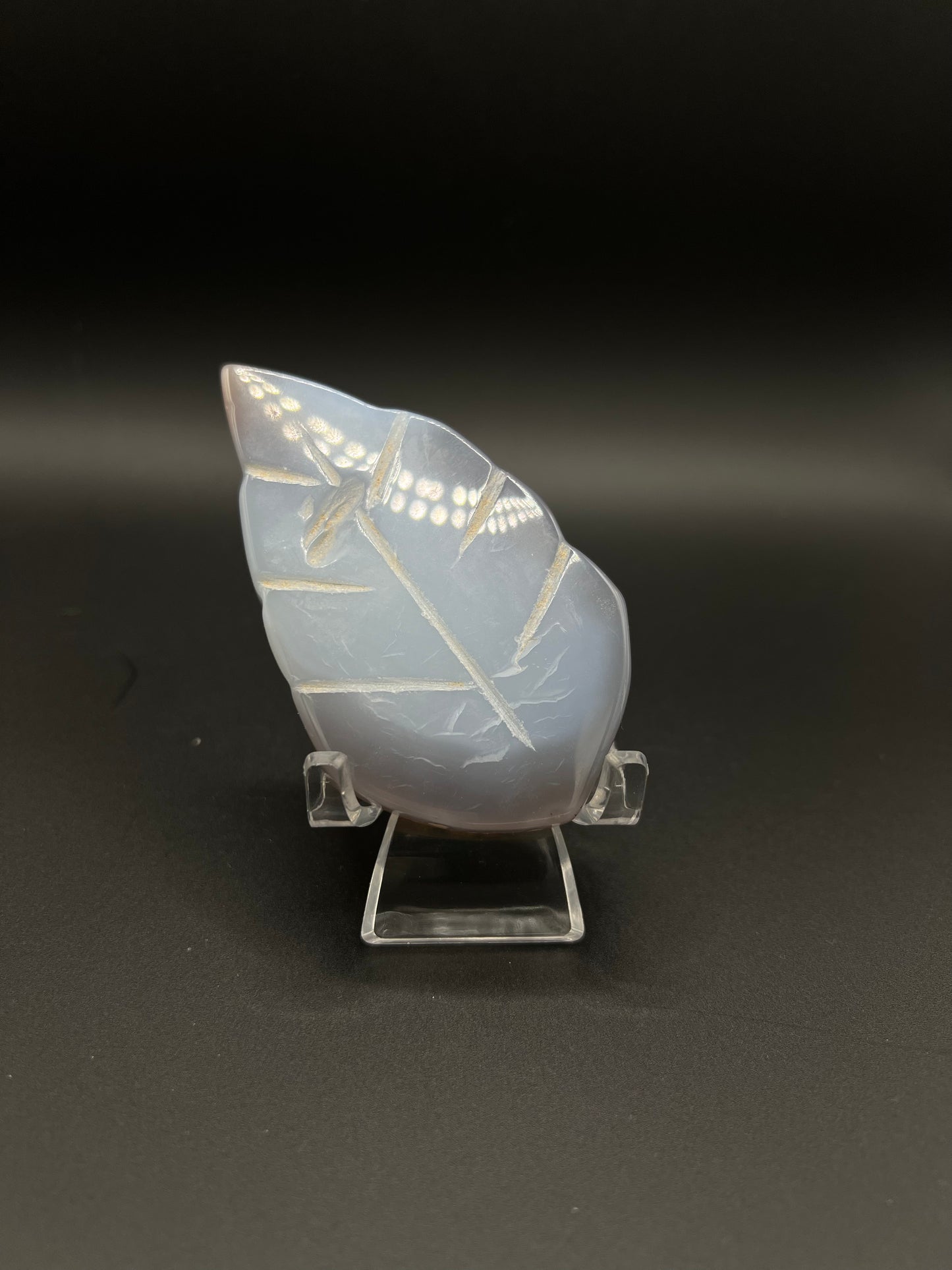 Agate Leaf Carving