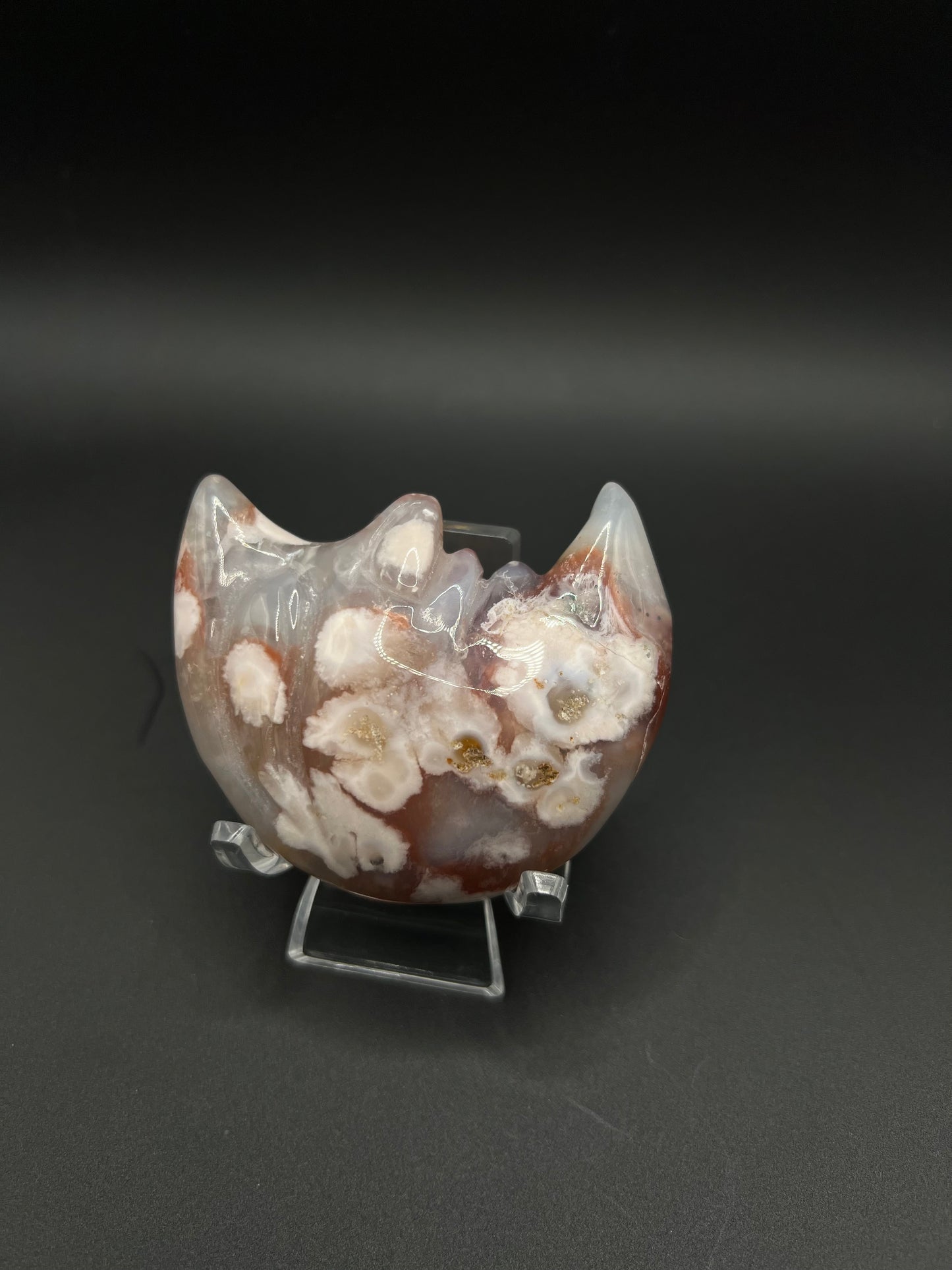 Flower Agate Moon Face Carving