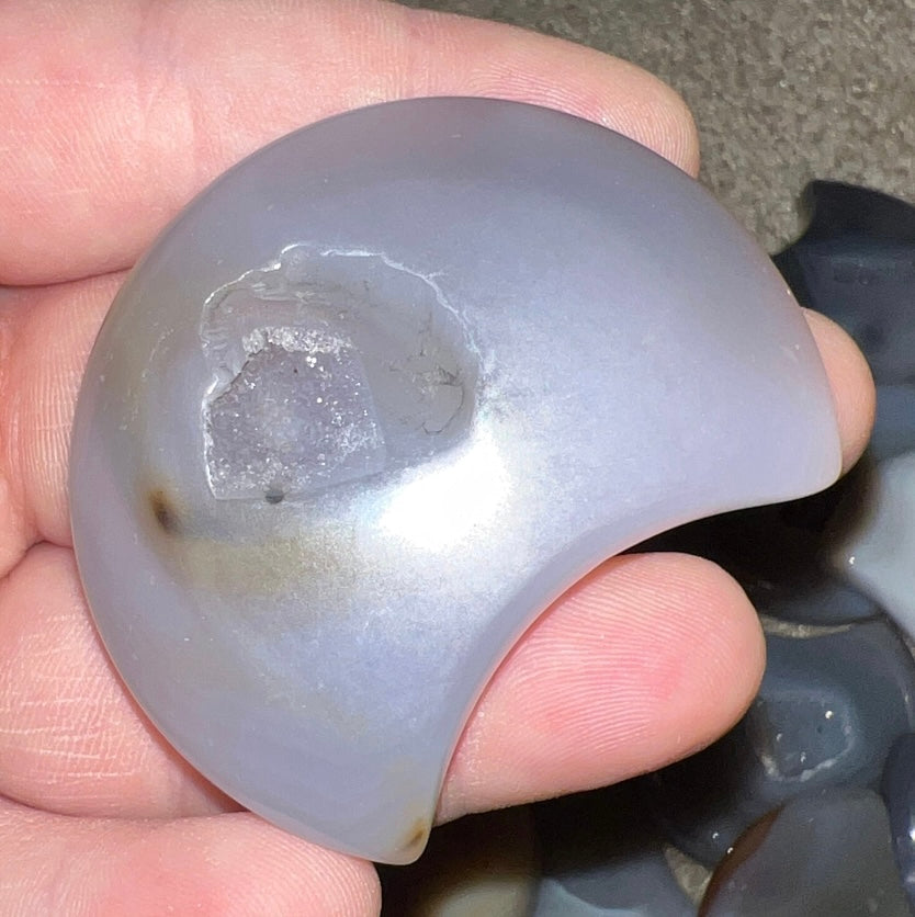 Grey Agate Moon Carving